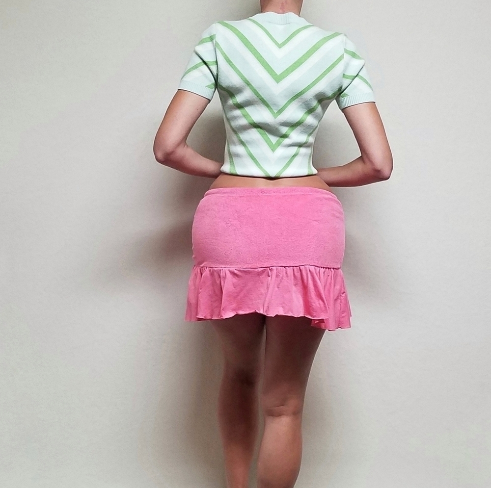90s Vintage Maurices Bubblegum Pink Terrycloth Extra Low Rise Ultra Mini Skirt M - Picture 3 of 14